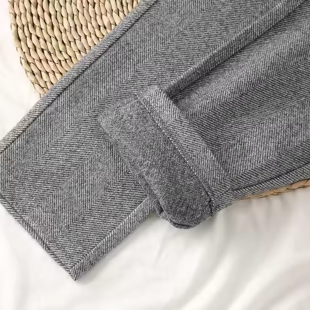 Amelia™ Fitted Wool Pants