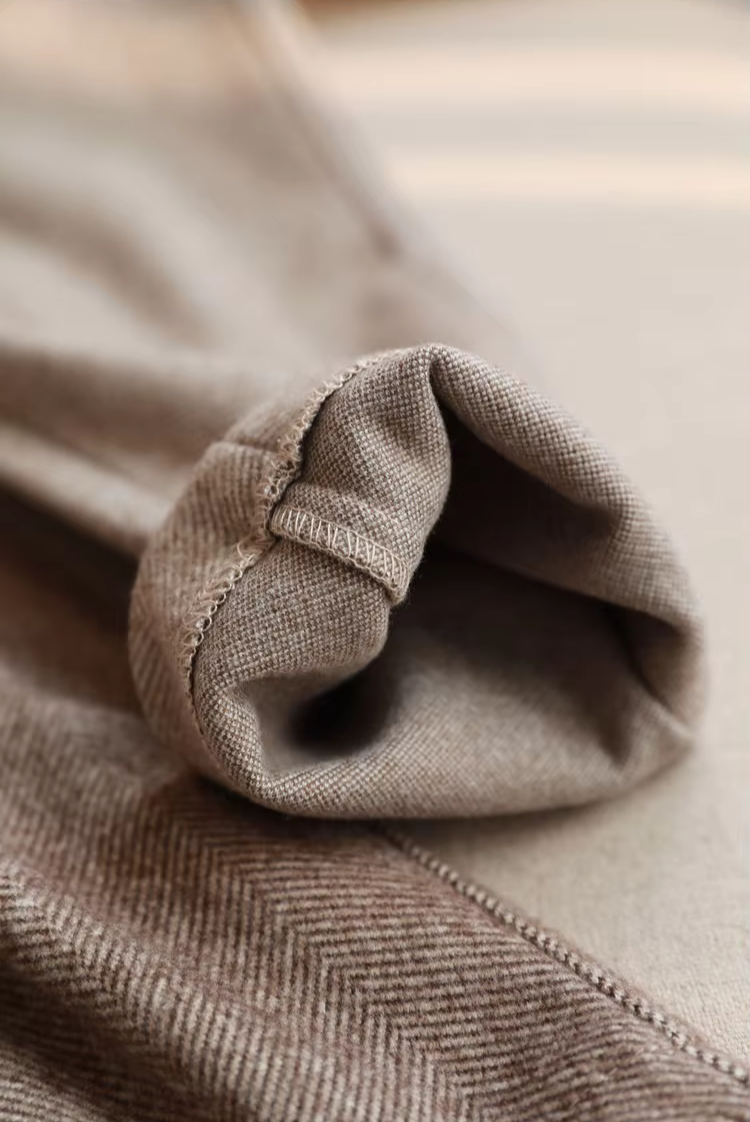 Amelia™ Fitted Wool Pants