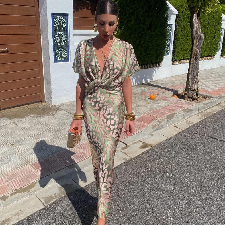 Kelsey™ Twisted V-Neck Maxi Dress